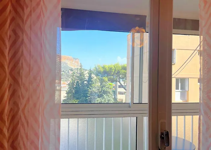 La Cigale Du Port 아파트 *